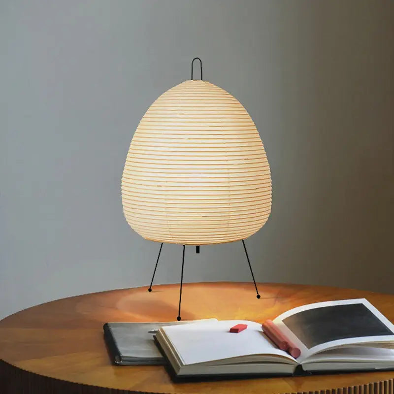 Luminária de Mesa Akari Noguchi Yong LED com Luz Ambiente Relaxante
