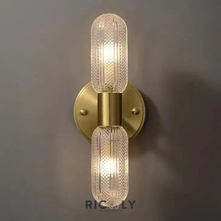 Arandela Dourada Retro Elegance da Ricaly: Ilumine Seu Espaço com Sofisticação e Estilo