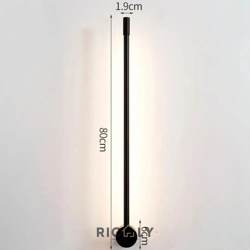 Arandela Linear Ajustável Ricaly: Iluminação Elegante e Inovadora para Ambientes Internos Preto 80cm