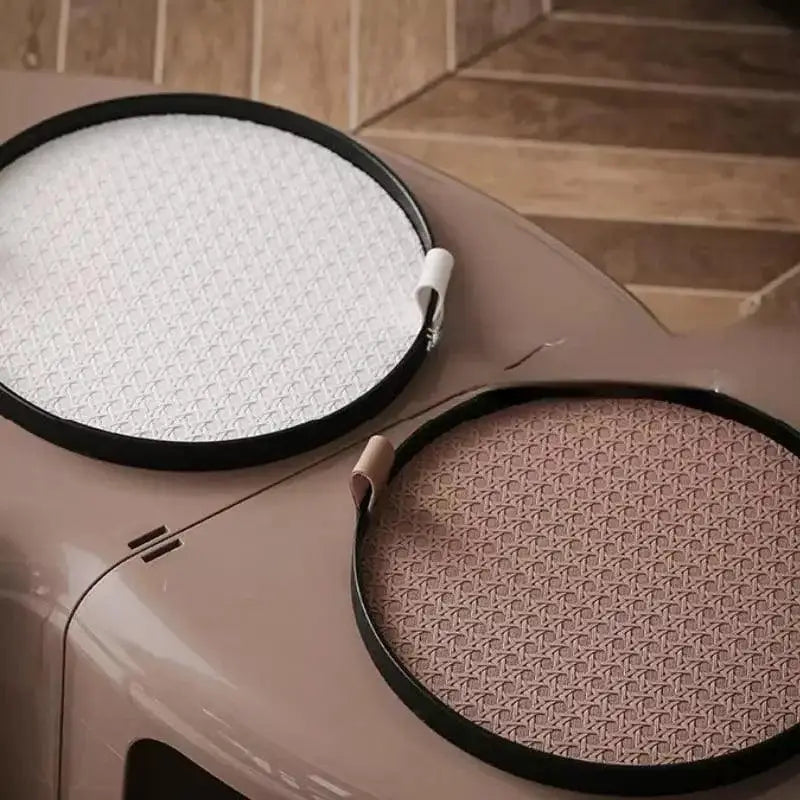 Capa de duas bandejas redondas decorativas com centro trançado em estilo Ricaly