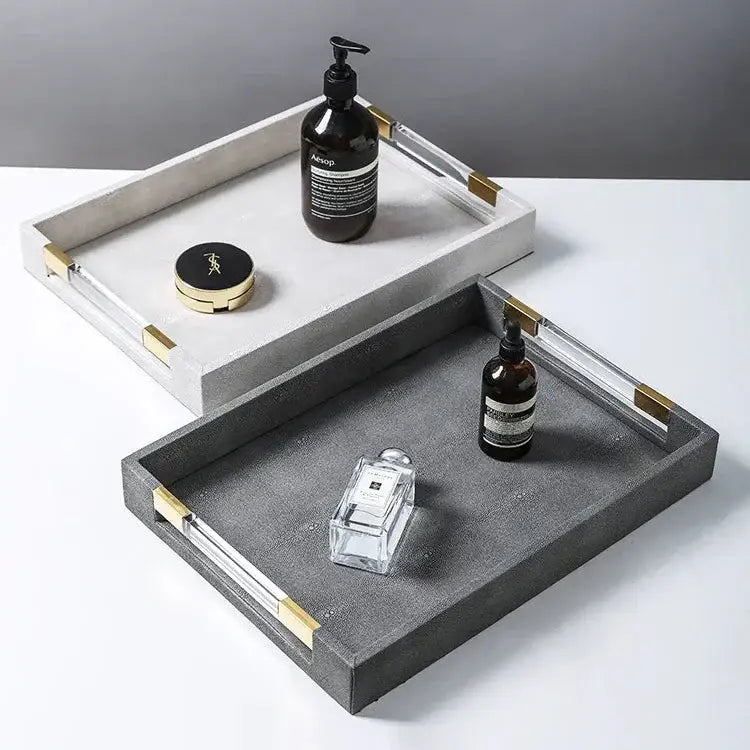 Bandeja Retangular Cinza Escuro com Alças Transparentes para Decoração Elegante Compre agora Ricaly