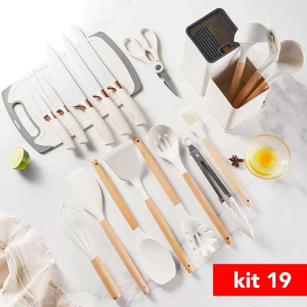 Conjunto de utensílios de silicone com cabos ergonômicos e madeira para cozinha
