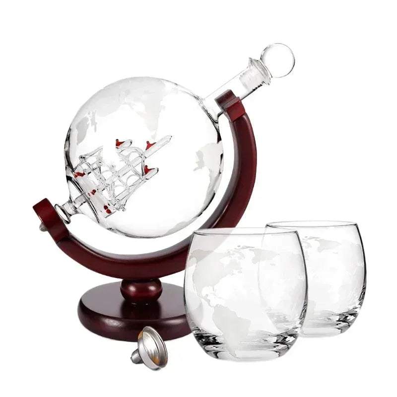 Decanter Globo com Suporte de Madeira e 2 Copos Lenogue Compre agora Ricaly