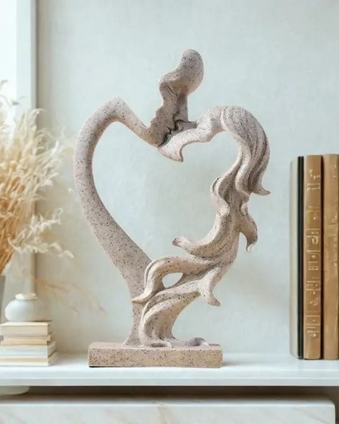 escultura casal – Resina decorativa para sala sofisticada | Ricaly Decoração Compre agora Remessa mundial