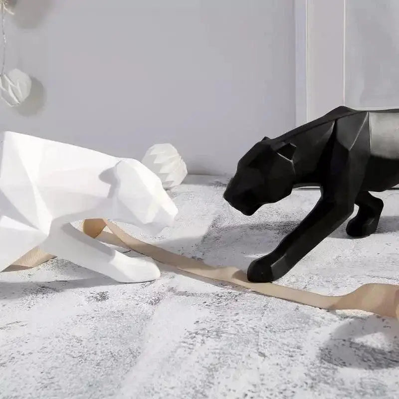 Escultura de Pantera Branca em Resina Ricaly com Design Realista Compre