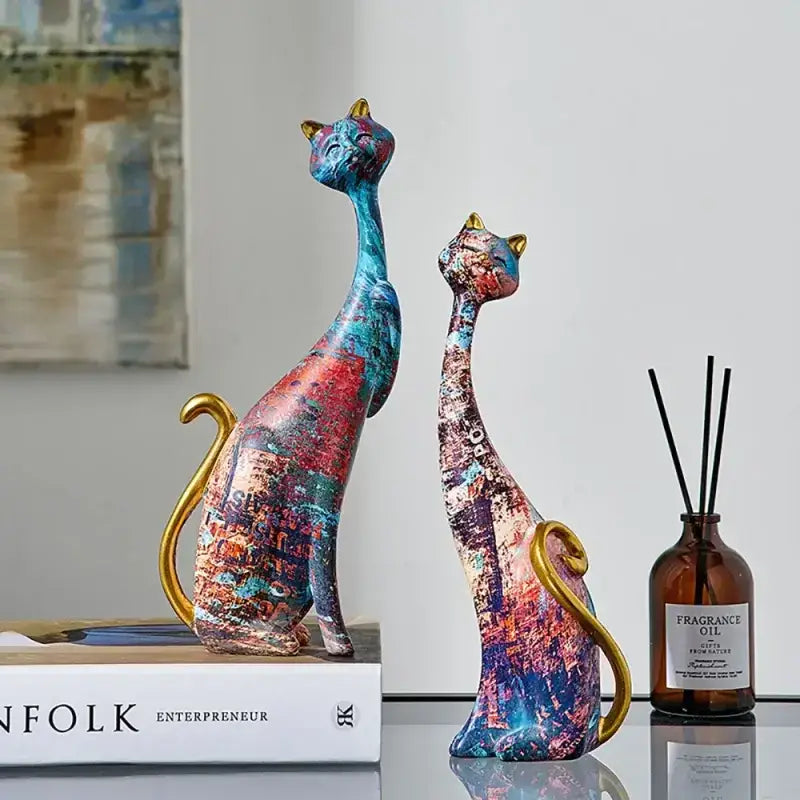 Gatos Estilo Europeu em Resina Ricaly Coloridos Compre