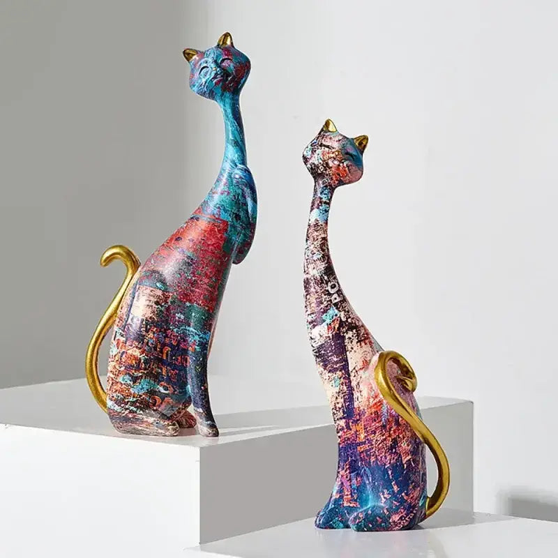 Gatos Estilo Europeu em Resina Ricaly Coloridos Compre