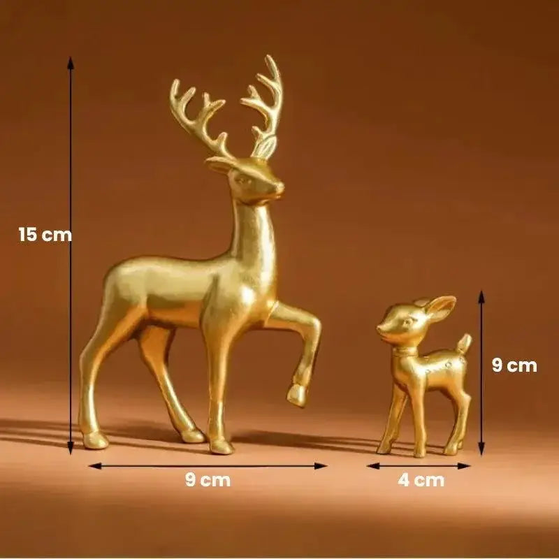 Escultura Rena Resina Premium em dourado para decoração natalina elegante