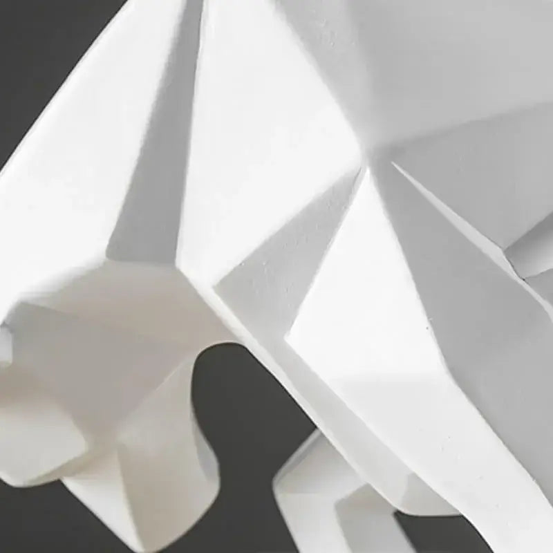 Escultura Geométrica de Touro Ricaly em Resina Compre