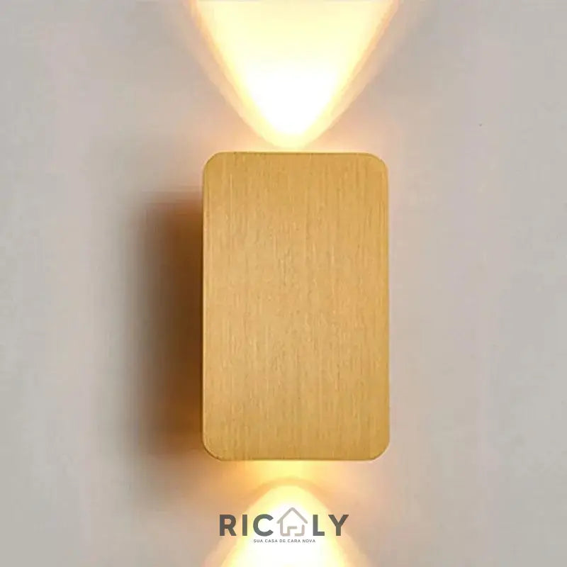 Iluminação Elegante: Arandela Externa de Parede Wooden by Ricaly - Sofisticação e Inovação para Seu Espaço Dourado Escovado