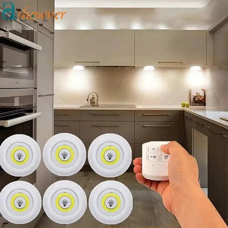 Ilumine Seus Espaços com Facilidade: Kit 6 Lâmpadas LED Spot Sem Fio com Controle Remoto!