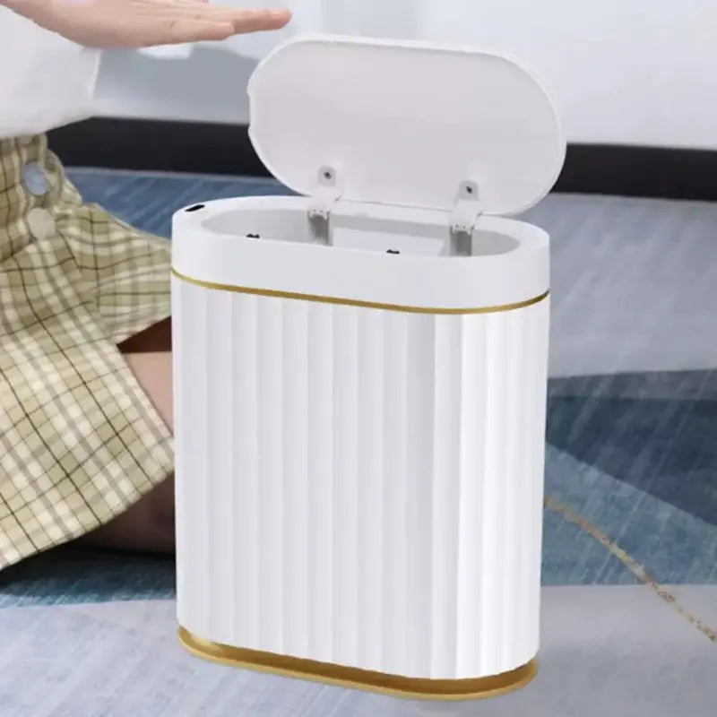 Lixeira banheiro automática inteligente branca e dourada de 9 litros oval Ricaly