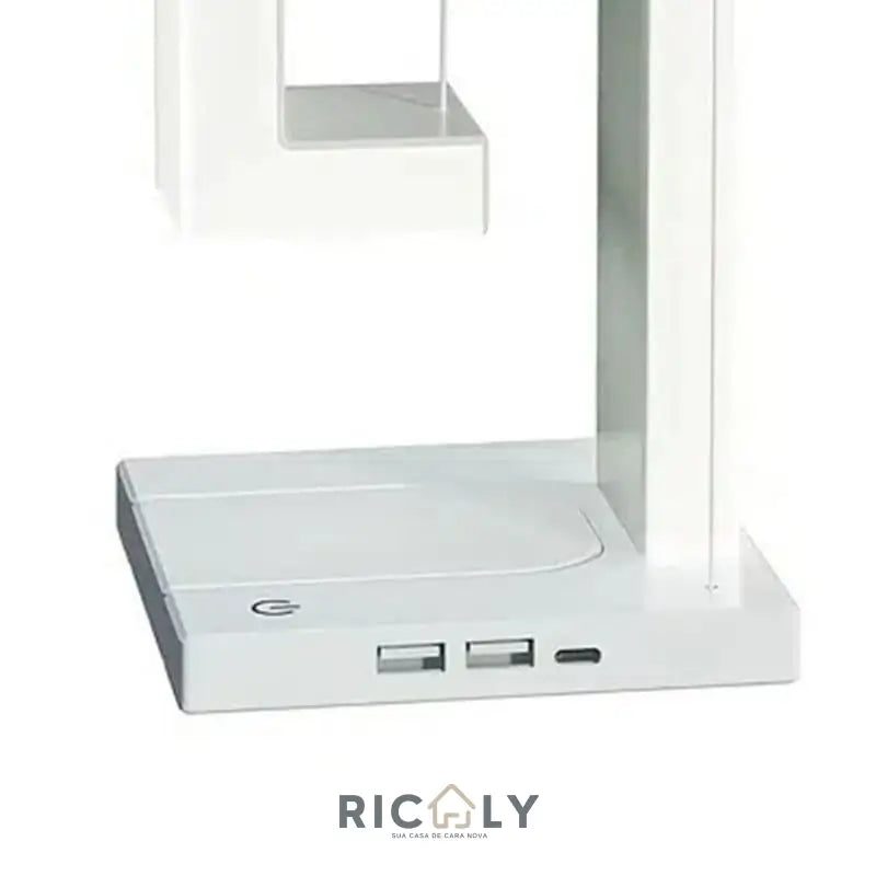 Luminária de Mesa com Carregador por Indução Ricaly