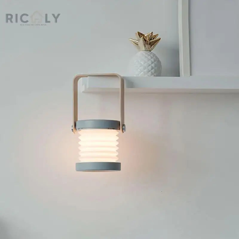 Luminária de Mesa LED com Alça de Leitura Ricaly