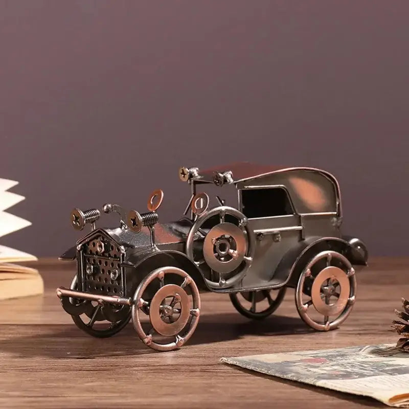 Modelagem de carro antigo em metal vintage cobre da Peça Decoração Lenogue Ricaly