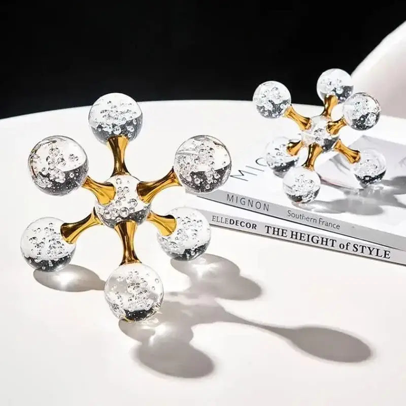 Escultura Molecular de Vidro e Metal em Design Elegante Compre agora Ricaly