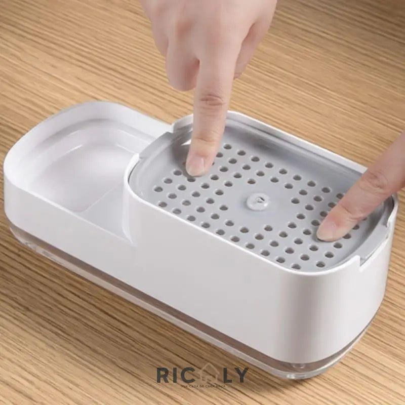 Ricaly CleanStation: Dispenser de Detergente e Porta Esponja