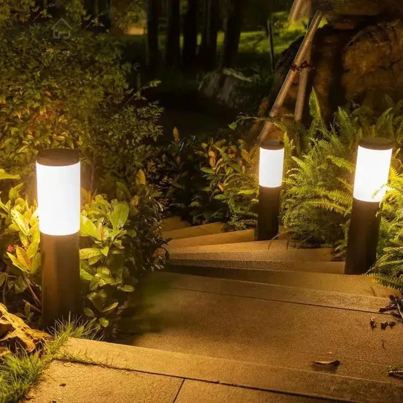 Ricaly: Iluminação Solar Premium para Jardim - Elegância à Prova d'Água! - Iluminação