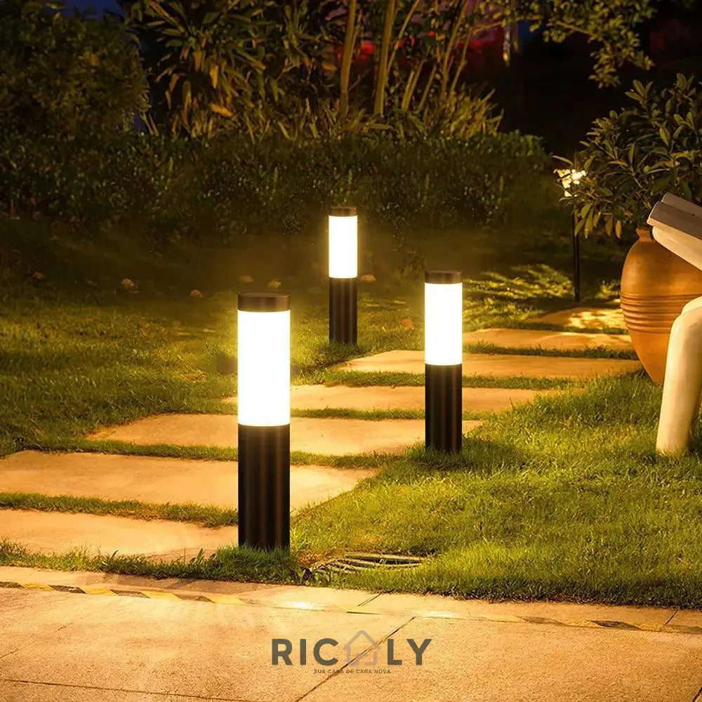 Ricaly: Iluminação Solar Premium para Jardim - Elegância à Prova d'Água! - Iluminação