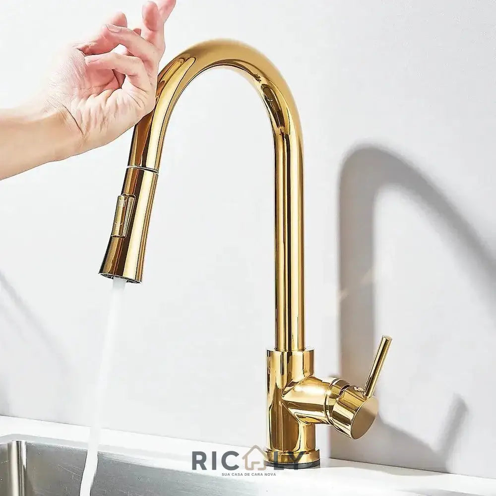 Ricaly: Torneira Elétrica Gourmet com Sensor Inteligente para Cozinha Moderna - Dourado - Torneira de Cozinha