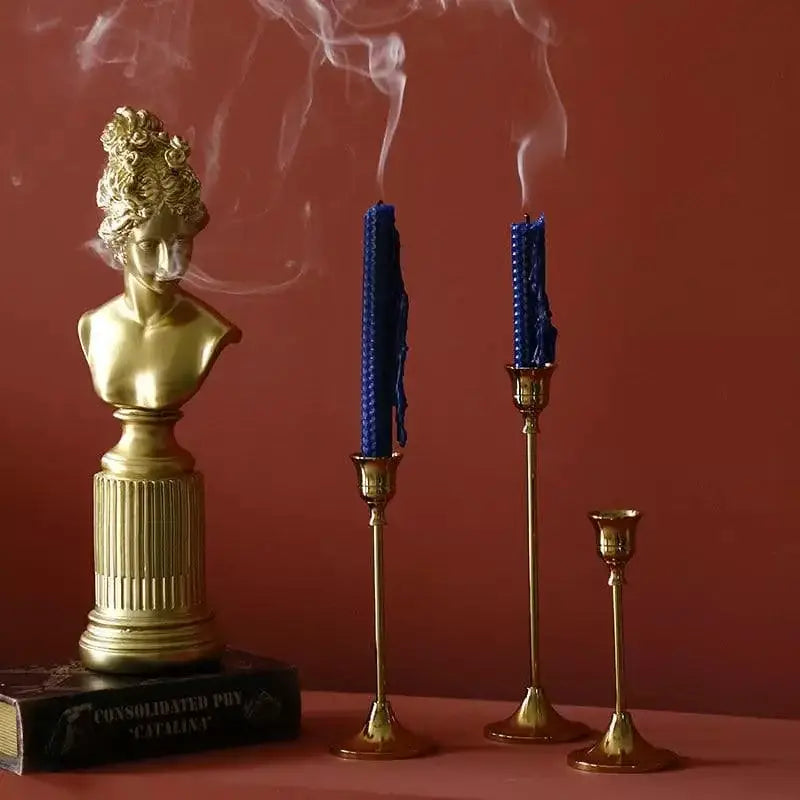 Suporte de Velas Retrô Decorativos em Ouro - Candelabros Ricaly Compre