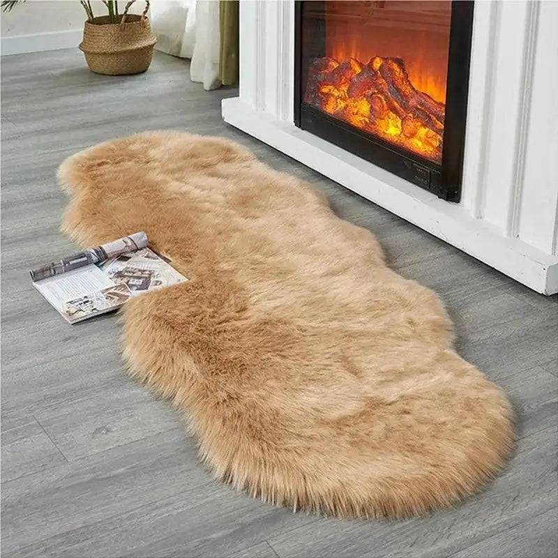 Tapete Antiderrapante Moderno em Pele de Ovelha Fluffy Branco e Areia Compre agora Ricaly