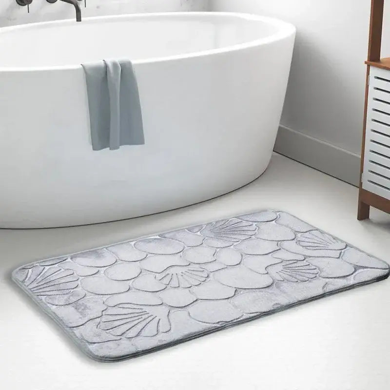 Tapete de Banheiro Antiderrapante Super Absorvente com Padrão Concha Compre agora Ricaly