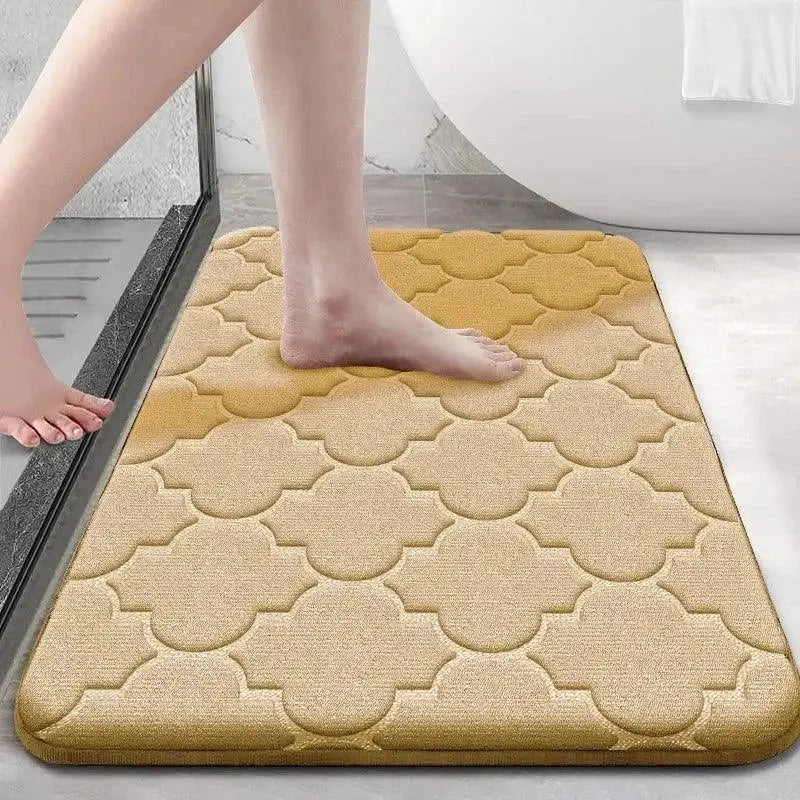 Tapete de Banho Antiderrapante Veludo Coral Quatro Folhas Preto Compre agora Ricaly